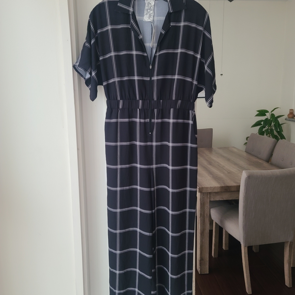 Sadie & Sage Navy and White Plaid Jumpsuit